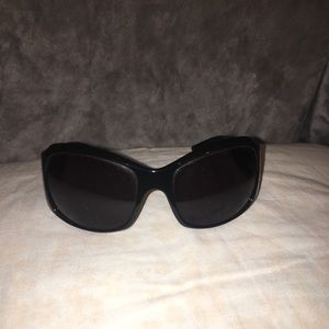 Elle sunglasses